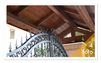 Strutture e coperture in legno lamellare tetti in legno case e ... Copertura cancello pedonale